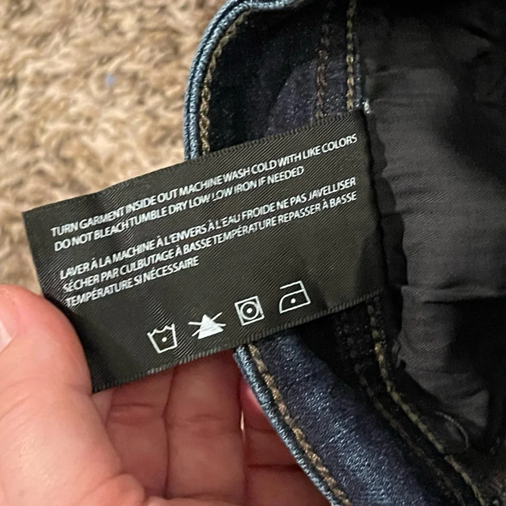 Blank NYC NWT Stanton straight fit dark wash jeans
